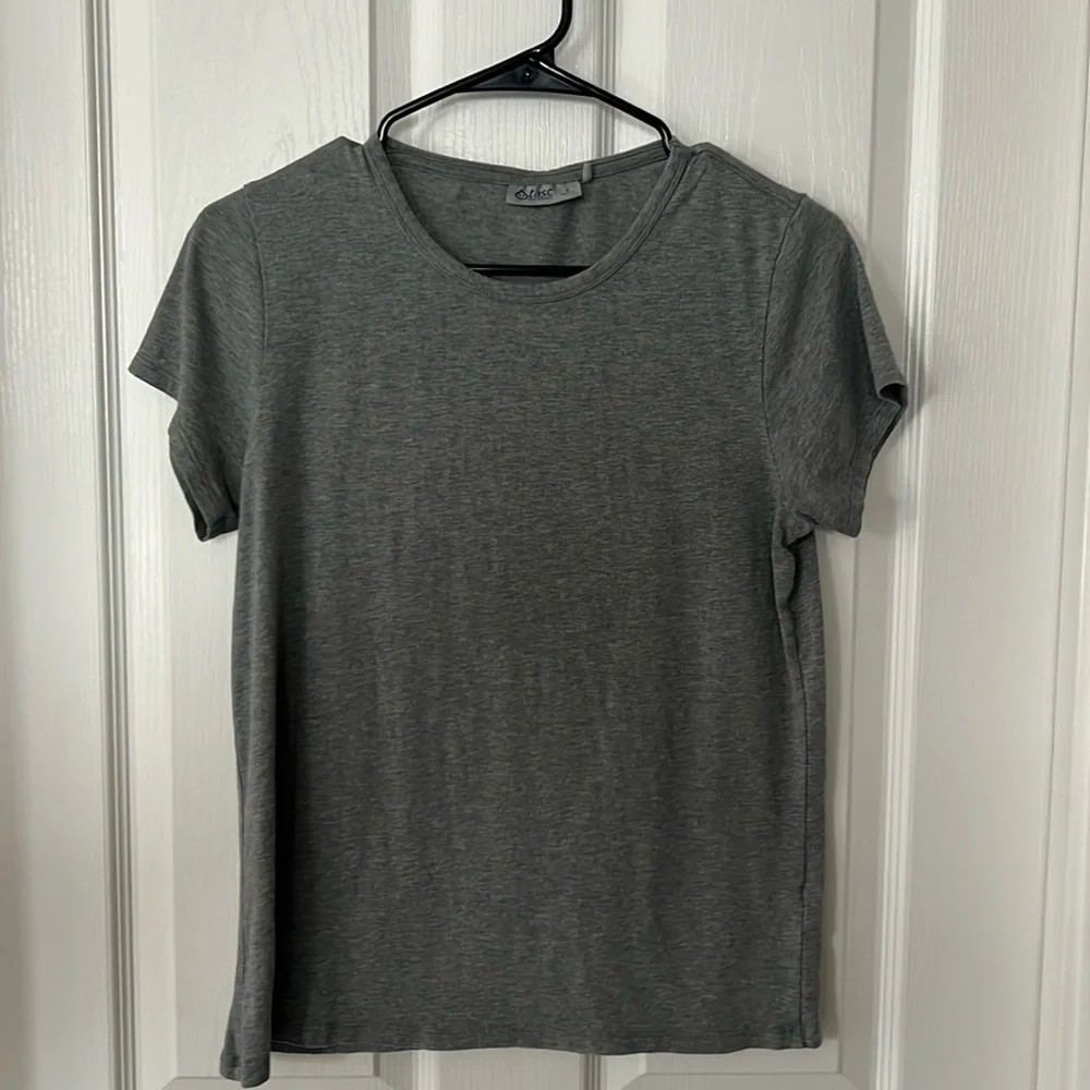 Tasc Reeces Fit Small Lot of 3 T-shirts - Picture 2 of 8